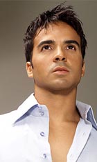 e5d3f5luis_fonsi2_140x235_jpgp