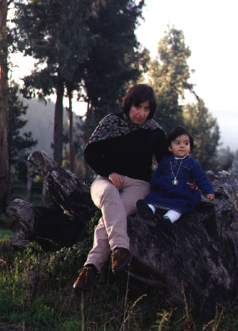 Camino a Santa Juana con su mami...